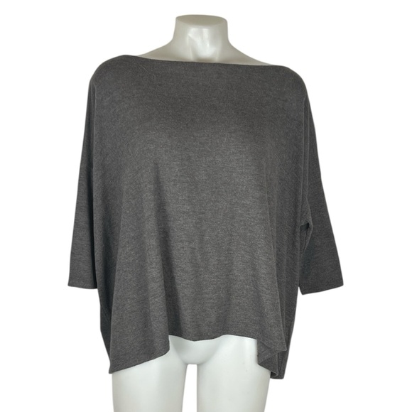 Stella & Dot Sweaters - Stella & Dot women’s gray addy sweater poncho size Medium NWT